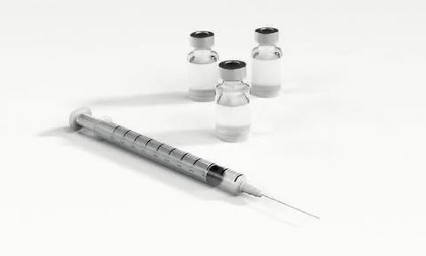 Andalucia Starts Vaccination of General Population between 65 and 55 with AstraZeneca