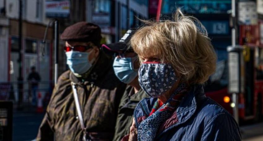 Congress approves extended mandatory use of masks outdoors in Spain