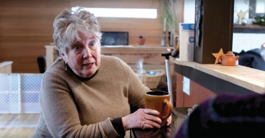 Scammers in Seville Target the Elderly By Offering To Administer The Vaccine at Home