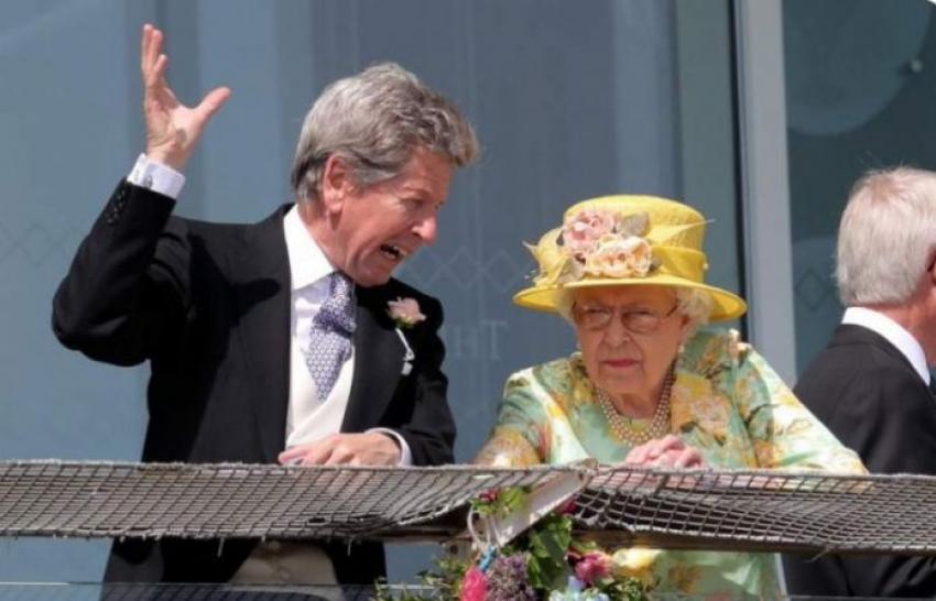 The Queen only answers her personal mobile to two people